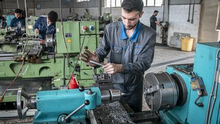 تعیین تکلیف قراردادهای کار در شرایط جنگ