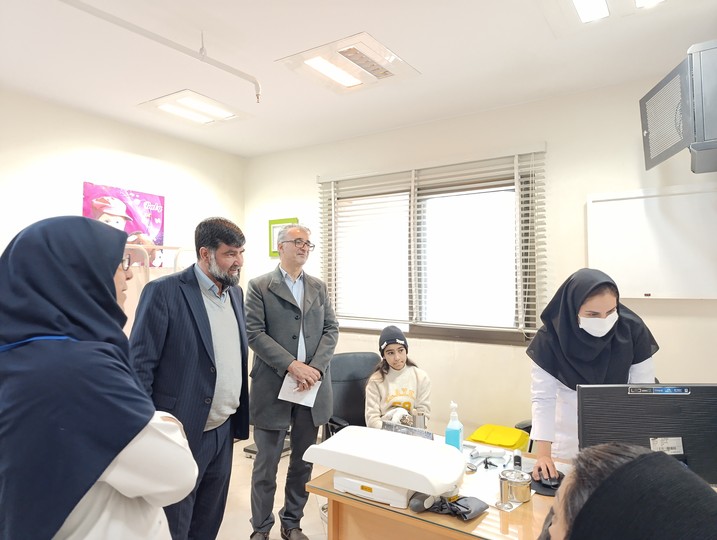 ارزیابی خدمات درمانی کلینیک شهید شهبازی با حضور مدیر درمان تامین‌اجتماعی همدان