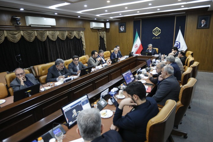 رسیدگی به مسائل همکاران، منافاتی با ارائه خدمات به بازنشستگان تأمین اجتماعی ندارد