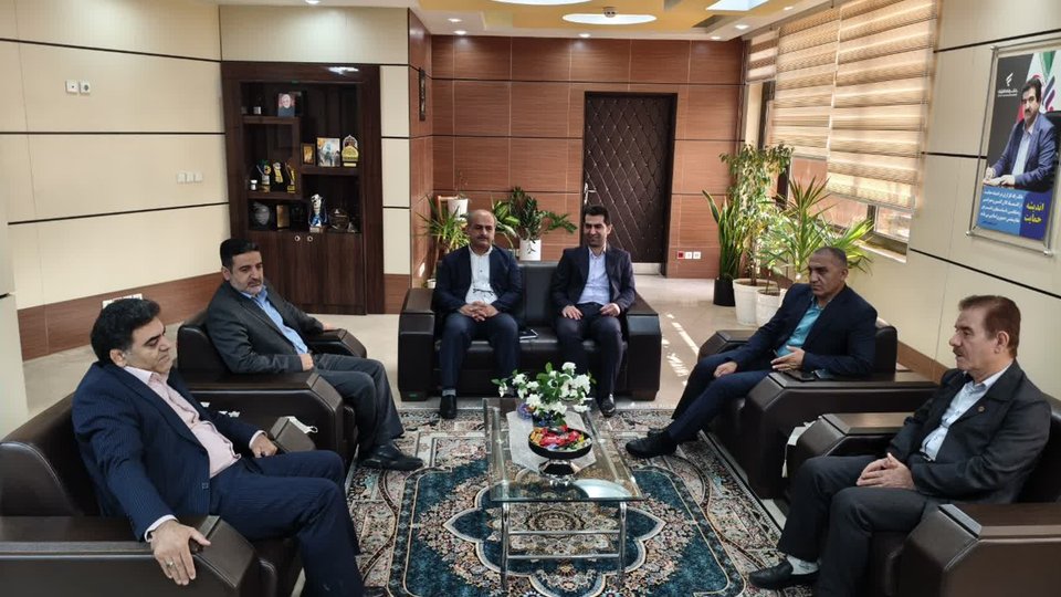 تقویت همکاری‌های مالی و رفاهی بین تأمین‌اجتماعی خوزستان و بانک رفاه