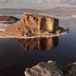 پزشکیان: بدون مدیریت علمی، آینده دریاچه ارومیه در خطر است