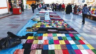 زیرمیزی در پیاده‌روها؛ فساد نانوشته در معابر پایتخت