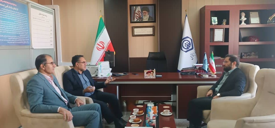 تاکید بر ارتقای خدمات و پیگیری پروژه درمانگاه ملکی در صحنه