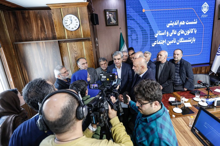 نقش آفرینی شرکای اجتماعی و سران قوا در بازگشت بانک رفاه