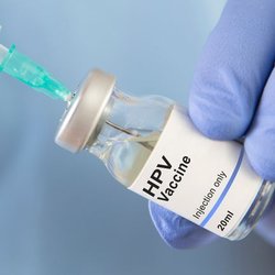 عضو کمیسیون بهداشت و درمان مجلس: واکسن HPV باید وارد برنامه واکسیناسیون کشوری شود