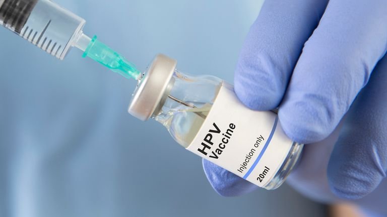 عضو کمیسیون بهداشت و درمان مجلس: واکسن HPV باید وارد برنامه واکسیناسیون کشوری شود
