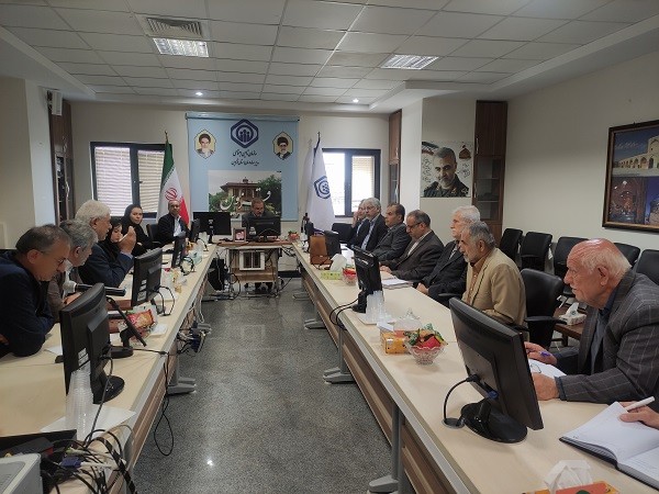 ارتباط نزدیک با بازنشستگان کلید افزایش رضایتمندی و هم‌افزایی است