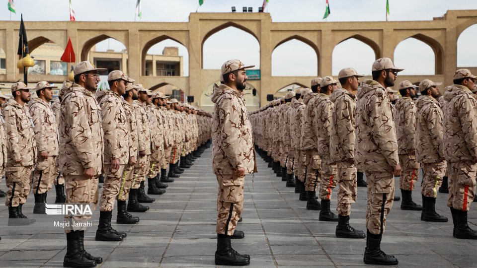 حق ‌بیمۀ سربازی را چگونه پرداخت کنیم؟