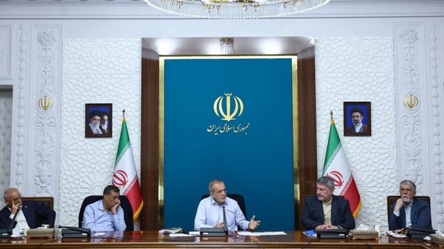 پزشکیان: افزایش ۵۰۰ هزار تومانی رقم کالابرگ الکترونیک حتماً اجرا می‌شود