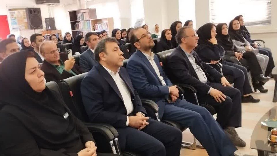 تجلیل از پرستاران نمونه ۱۴۰۴ بیمارستان سردار سلیمانی ابهر