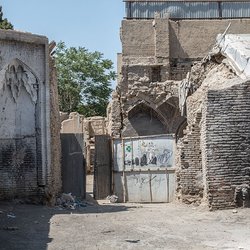 مانده میان احیا و تخریب؛ حیات اجتماعی با تملک‌های گسترده از عودلاجان رفت