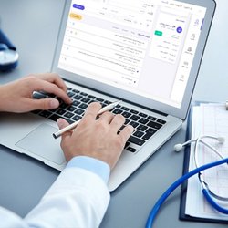 دسترسی آنلاین بیمه‌شدگان تأمین اجتماعی به جزئیات نسخه‌های الکترونیک