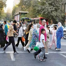 فردای نامعلوم