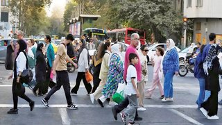 فردای نامعلوم