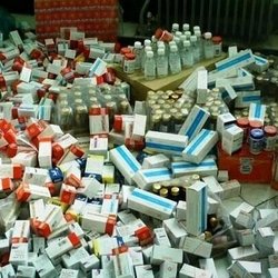 کشف ۱۰ میلیون قلم داروی قاچاق  در غرب تهران