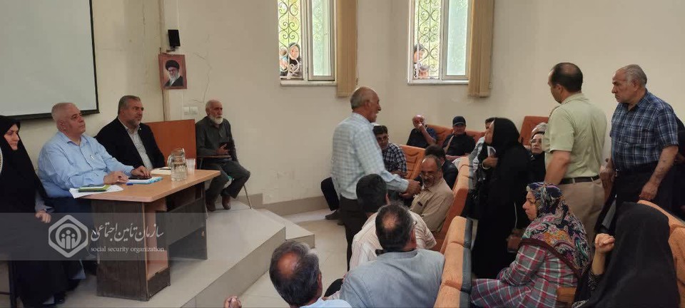 حضور سرزده مدیرکل تأمین‌اجتماعی قم در کانون بازنشستگان کارگری