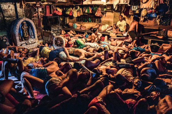 آیا ما در جامعه خطر زندگی می‌کنیم؟