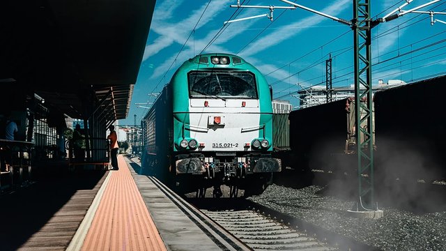 رقابت کشورهای اروپایی برای ارزان‌سازی حمل‌ونقل عمومی