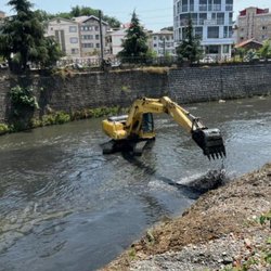هشدار درباره تهدید زیست‌محیطی در رشت؛ فاضلاب آرامستان‌ها در مسیر رودخانه‌ها