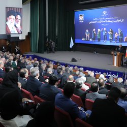 دستور رئیس‌جمهور برای تشکیل کمیته پیگیری مطالبات بازنشستگان